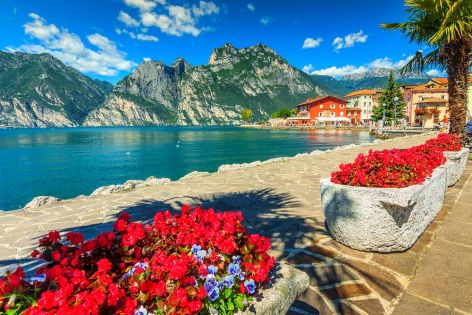 Очарованието на италианските езера и Швейцария