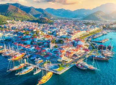 РОМАНТИЧНА ПОЧИВКА В СЛЪНЧЕВИЯ МАРМАРИС