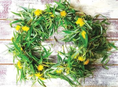 ЦВЕТНИЦА В ЕЛЕНА – ПРАЗНИК ПОД ВЪРБАТА