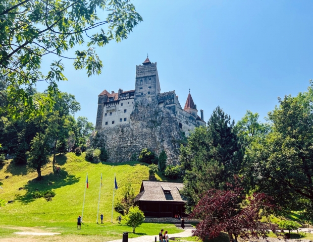 СТРАНАТА НА ДРАКУЛА